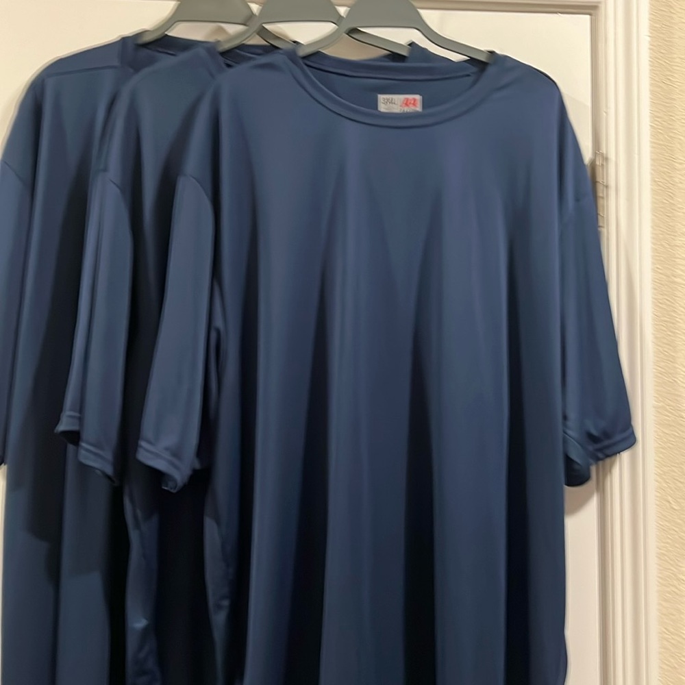 3 shirts size3 XL